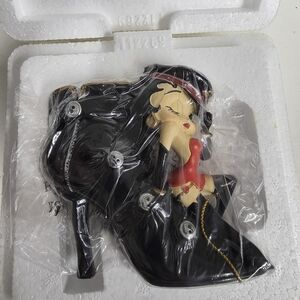 The Bradford Exchange Betty Boop Figurine